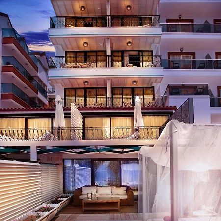 קס Nur Beach Hotel מראה חיצוני תמונה